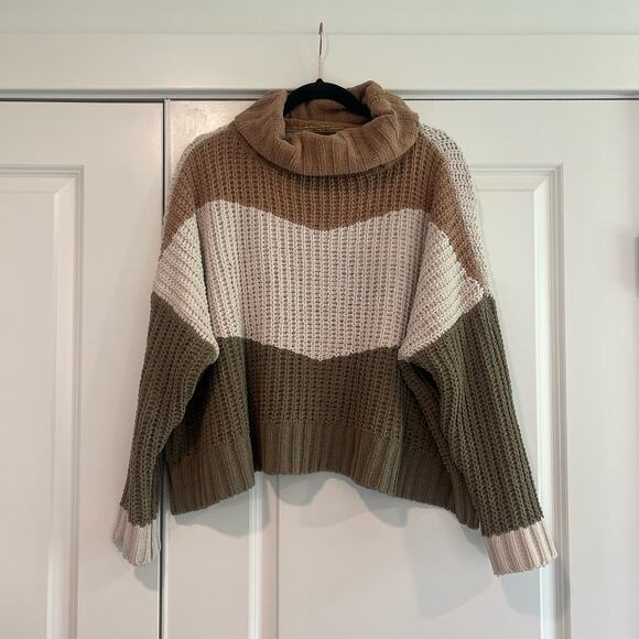 Pol Women's Cropped Thick Loose Knit Turtleneck Sweater Green Tan Size S‎ - Picture 1 of 9